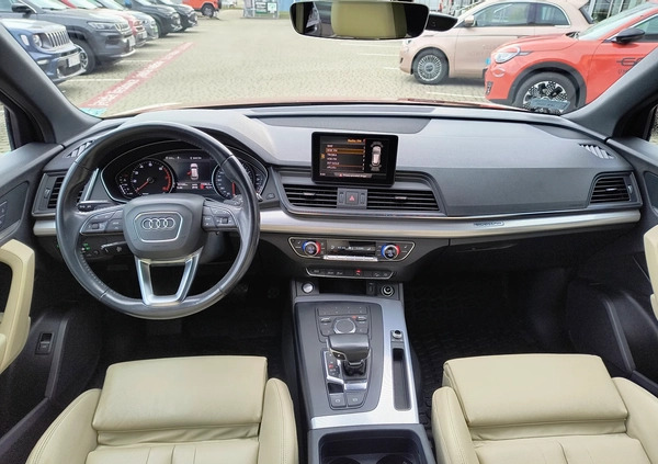 Audi Q5 cena 139900 przebieg: 55100, rok produkcji 2017 z Miłosław małe 466